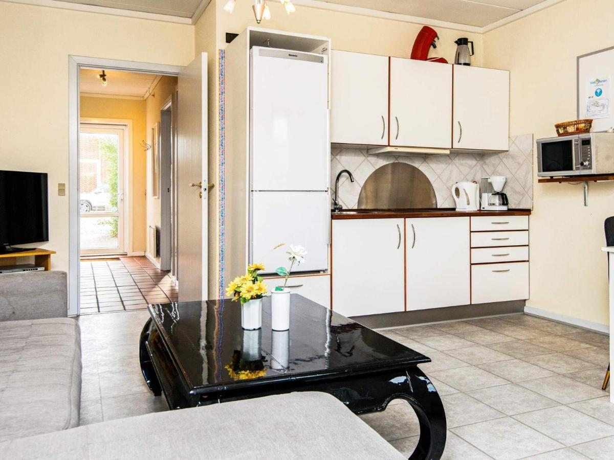 4 Person Holiday Home In R M Sønderby Esterno foto