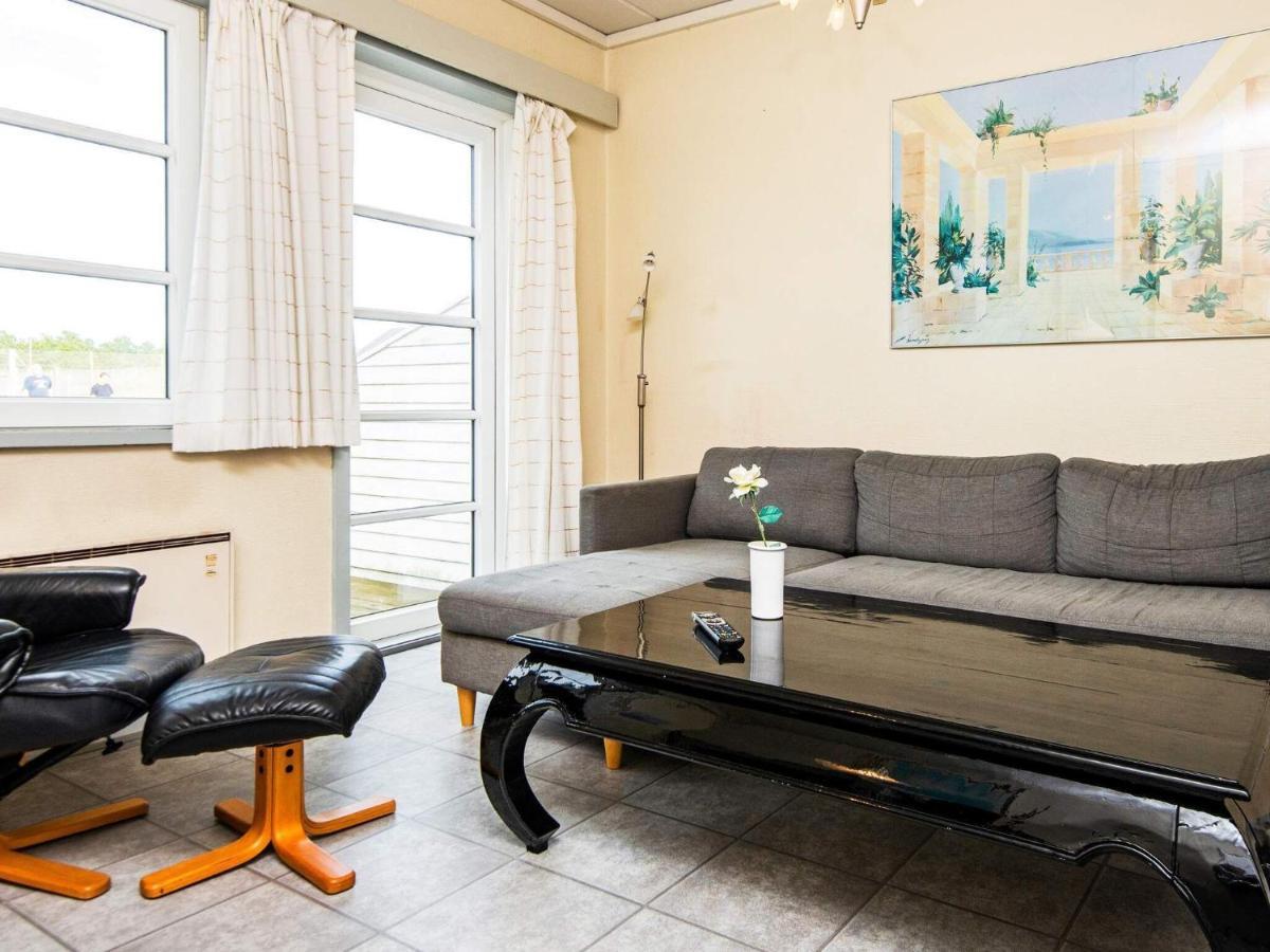 4 Person Holiday Home In R M Sønderby Esterno foto