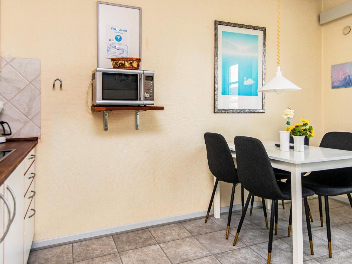 4 Person Holiday Home In R M Sønderby Esterno foto