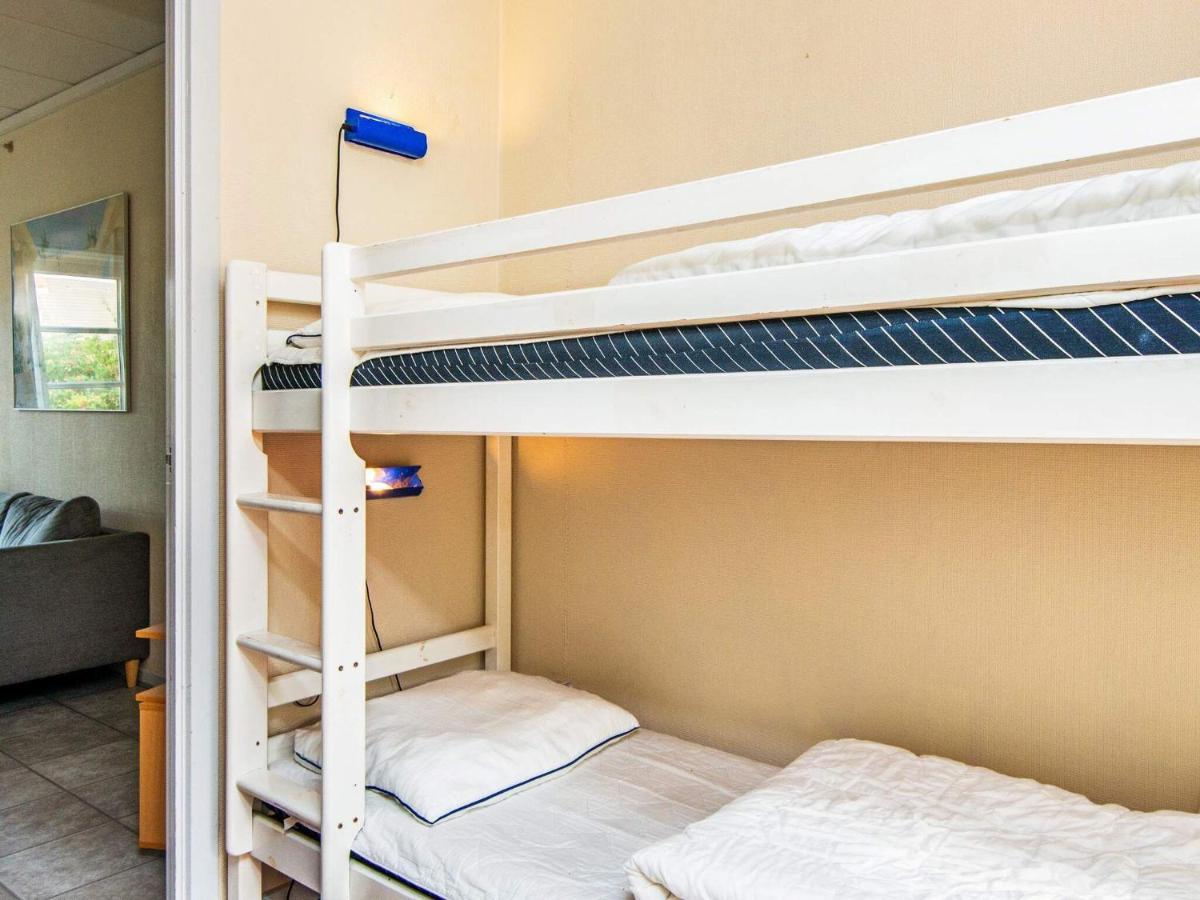4 Person Holiday Home In R M Sønderby Esterno foto