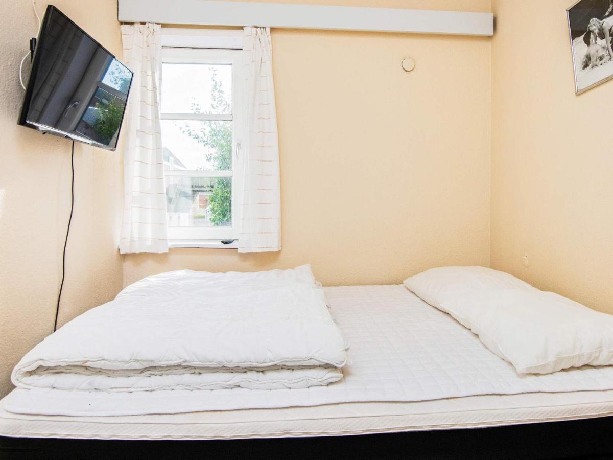 4 Person Holiday Home In R M Sønderby Esterno foto